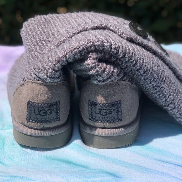 UGG Australia - Classic Cardy Tall Boots - Women’s US 5 - Picture 6 of 6